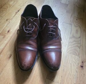 Elegant Brown Leather Men's Oxfords
